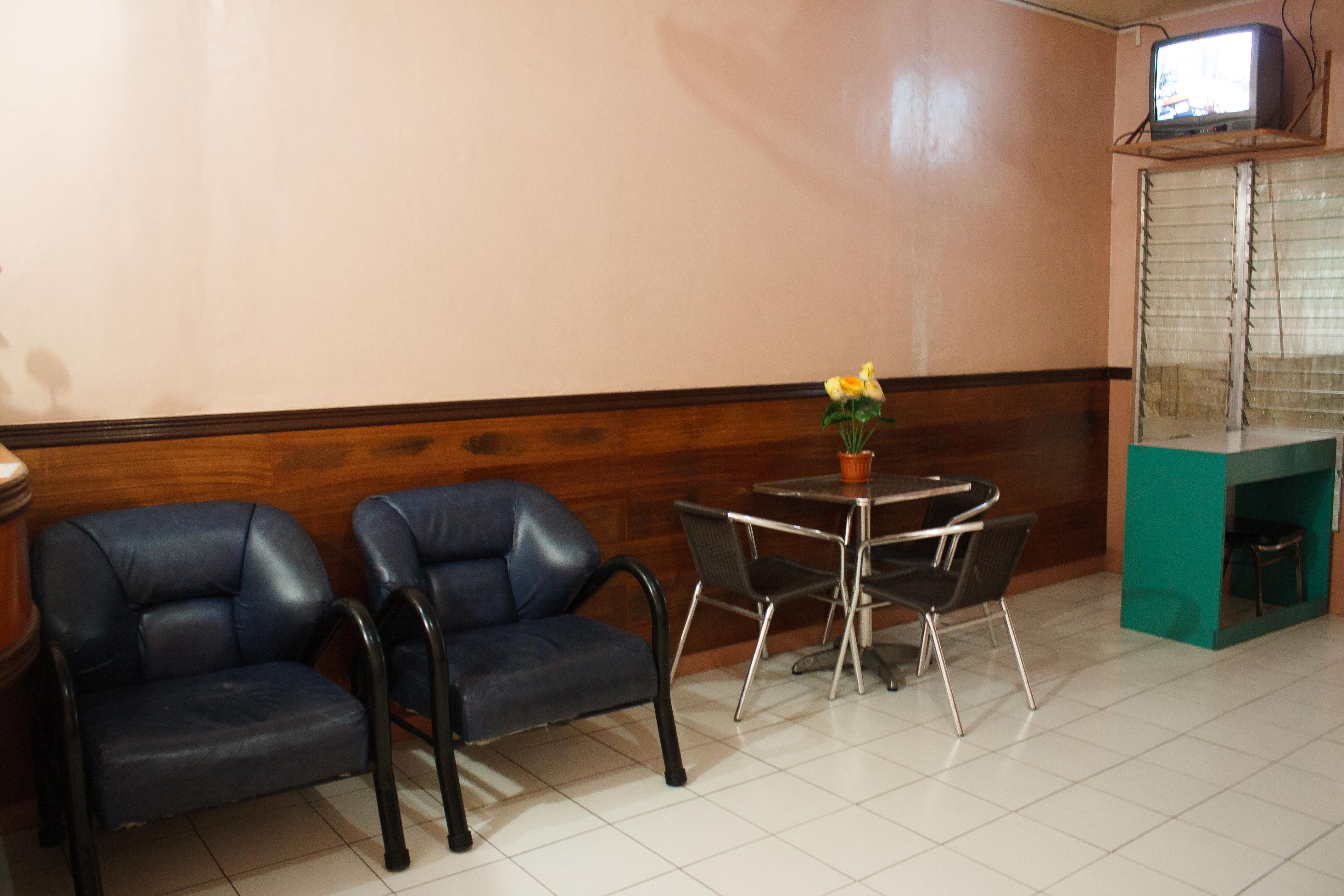 GV Hotel - Naval Biliran Eksteriør billede