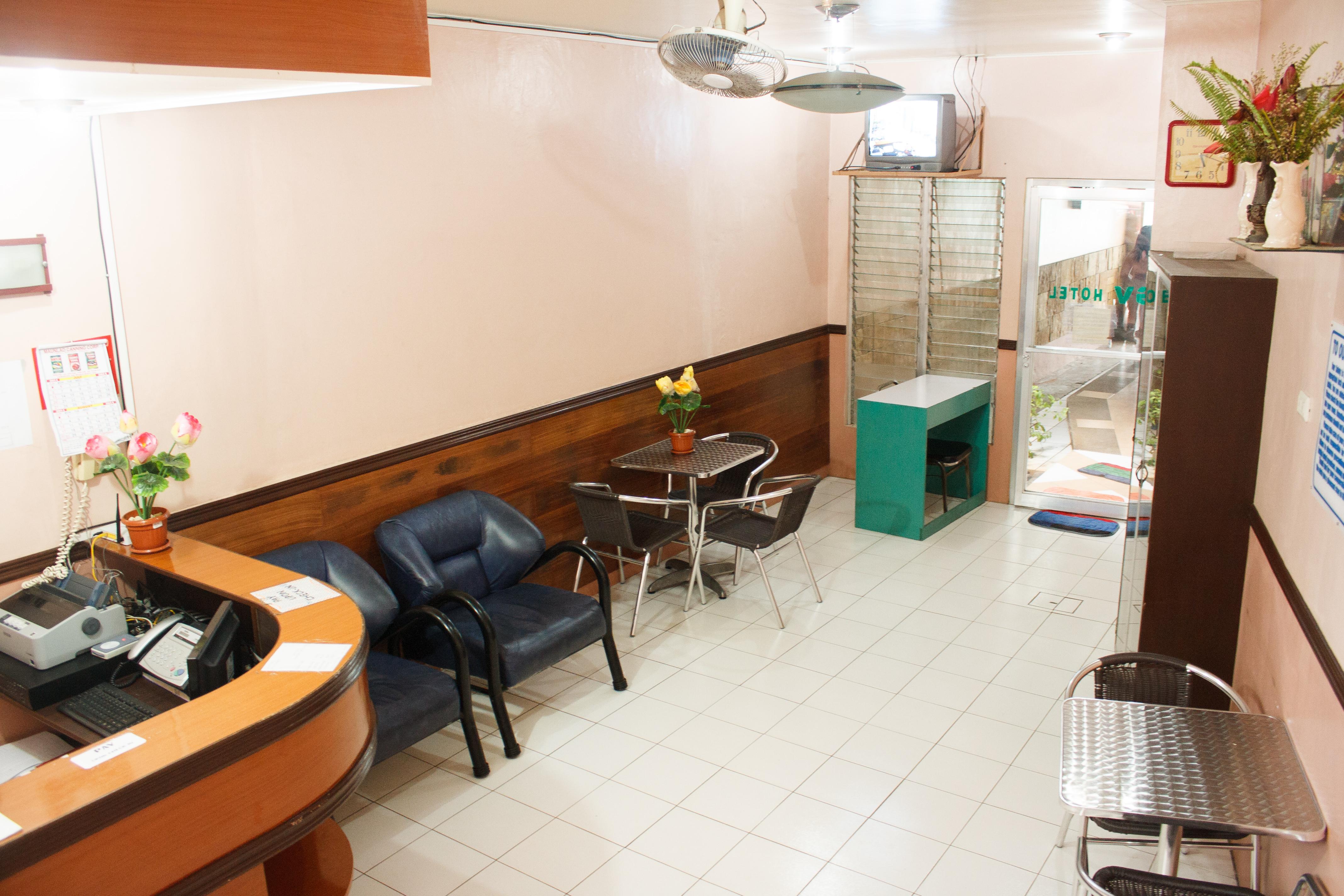 GV Hotel - Naval Biliran Eksteriør billede